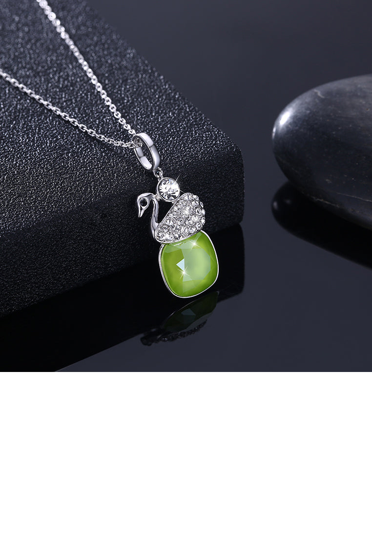 925 Sterling Silver Elegant Swan Geometric Pendant with Green Austrian Element Crystal and Necklace