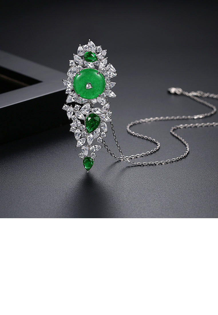 Elegant Temperament Geometric Green Cubic Zirconia Pendant with Necklace - Luxurious Look