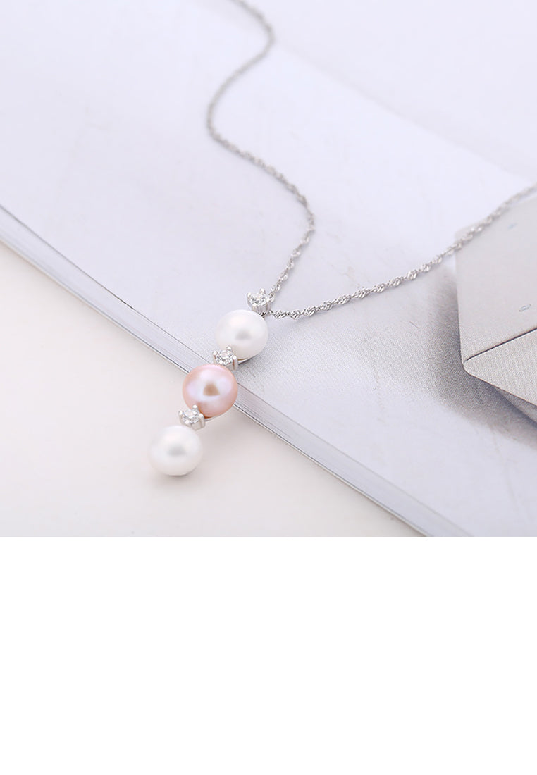 925 Sterling Silver Simple Fashion Geometric Round Bead Freshwater Pearl Pendant with Necklace - Luxurious Look
