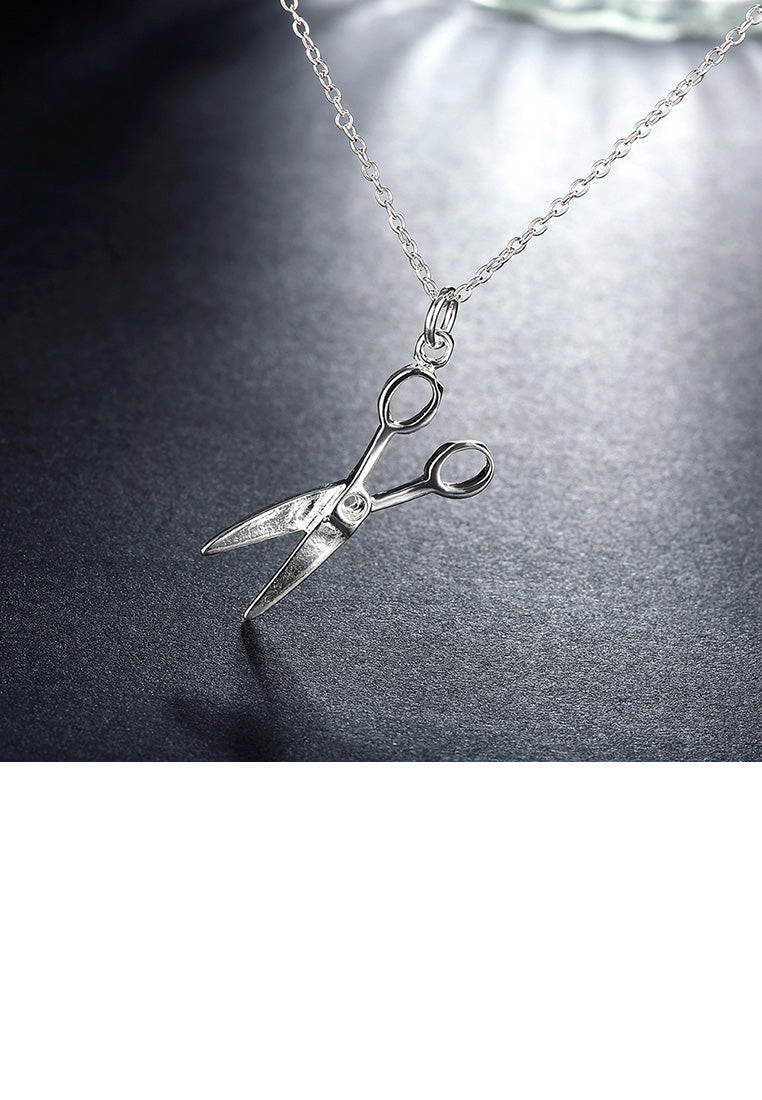 Fashion Personality Scissors Pendant with Necklace