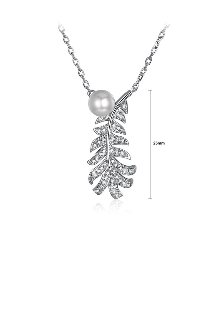 925 Sterling Silver Leaf Pendant with Austrian Element Crystal and Fashion Pearl and Necklace - Luxurious Look