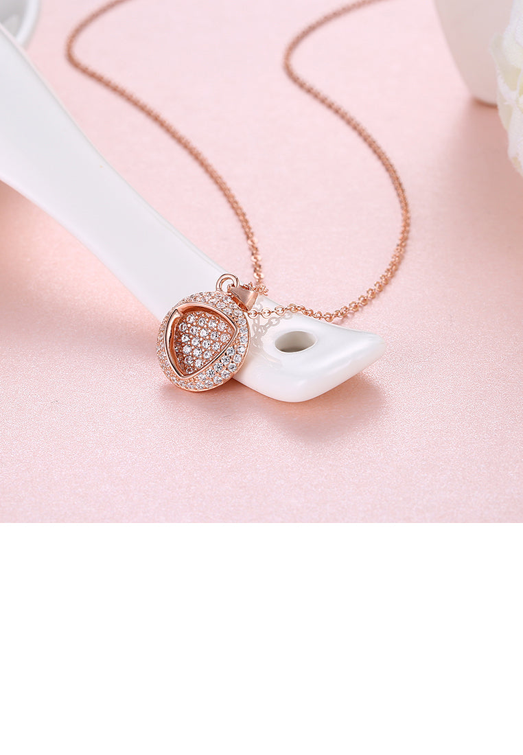 925 Sterling Silver Rose Gold Plated Elegant Fashion Round Brilliant and Triangle Pendant Necklace with Cubic Zircon Pendant Necklace with Cubic Zircon