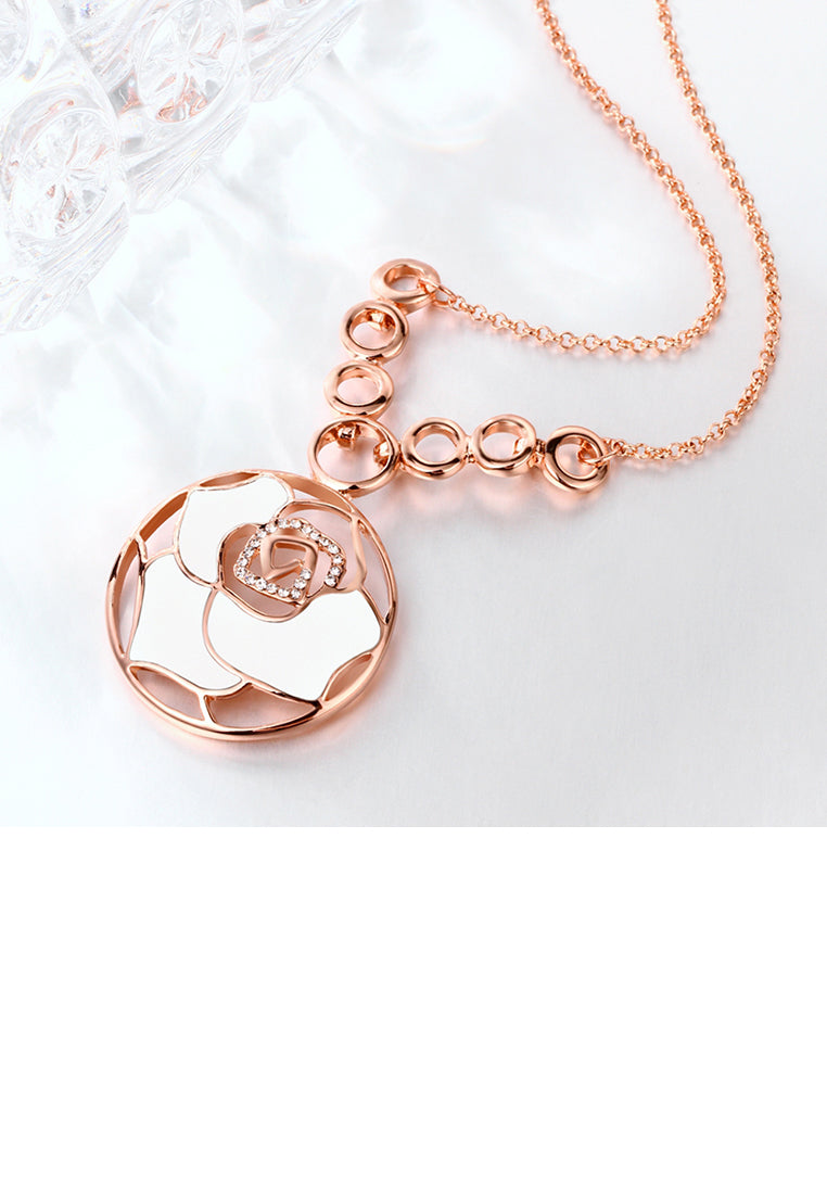 Plated Rose Gold Flower Pendant with Austrian Element Crystal and Necklace