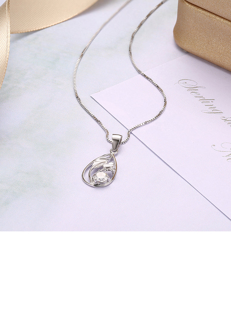 925 Sterling Silver Butterfly Pendant with Cubic Zircon and Necklace