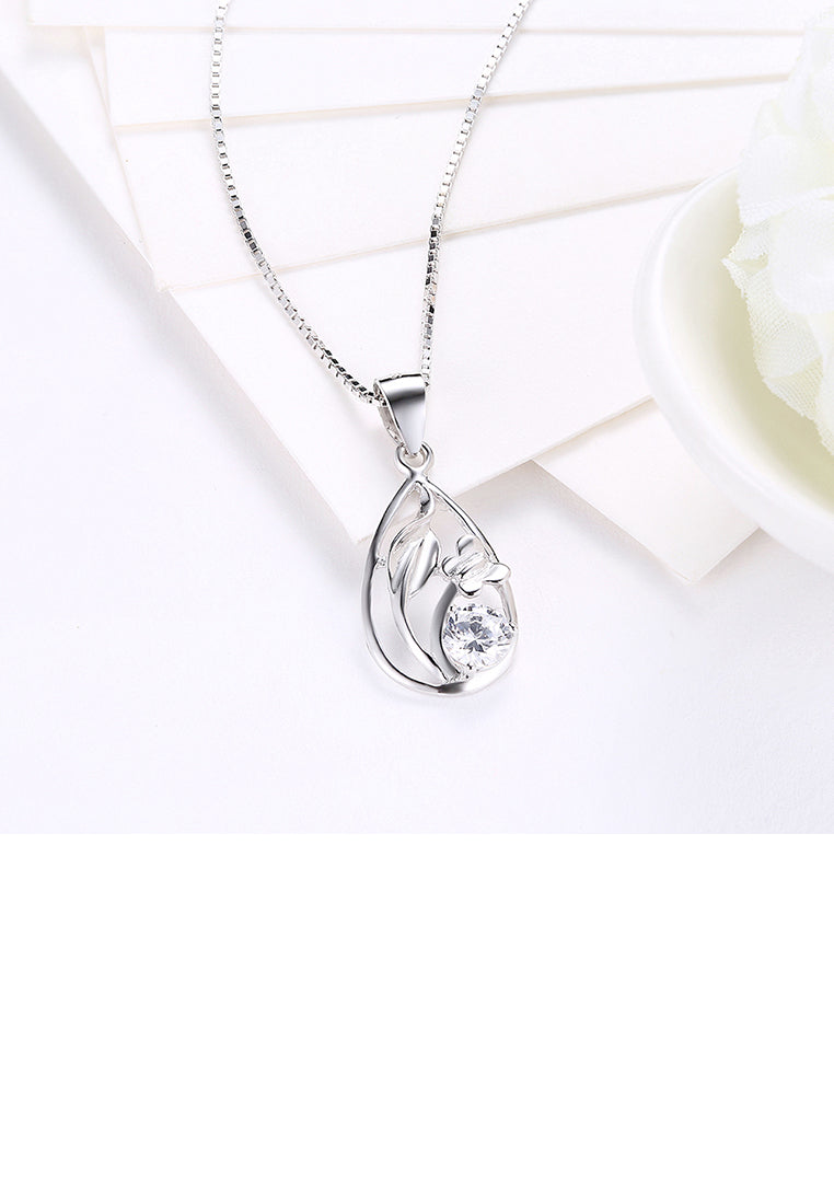 925 Sterling Silver Butterfly Pendant with Cubic Zircon and Necklace