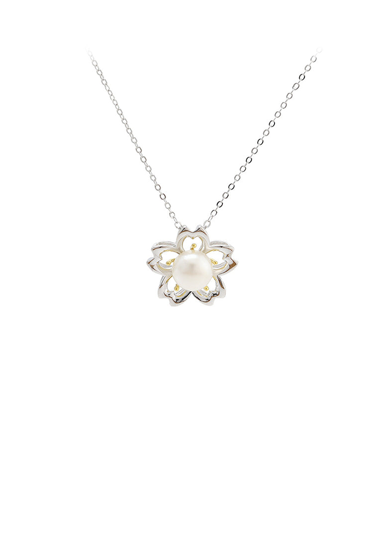 925 Sterling Silver Fashion Elegant Flower White Freshwater Pearl Pendant with Necklace - Luxurious Look
