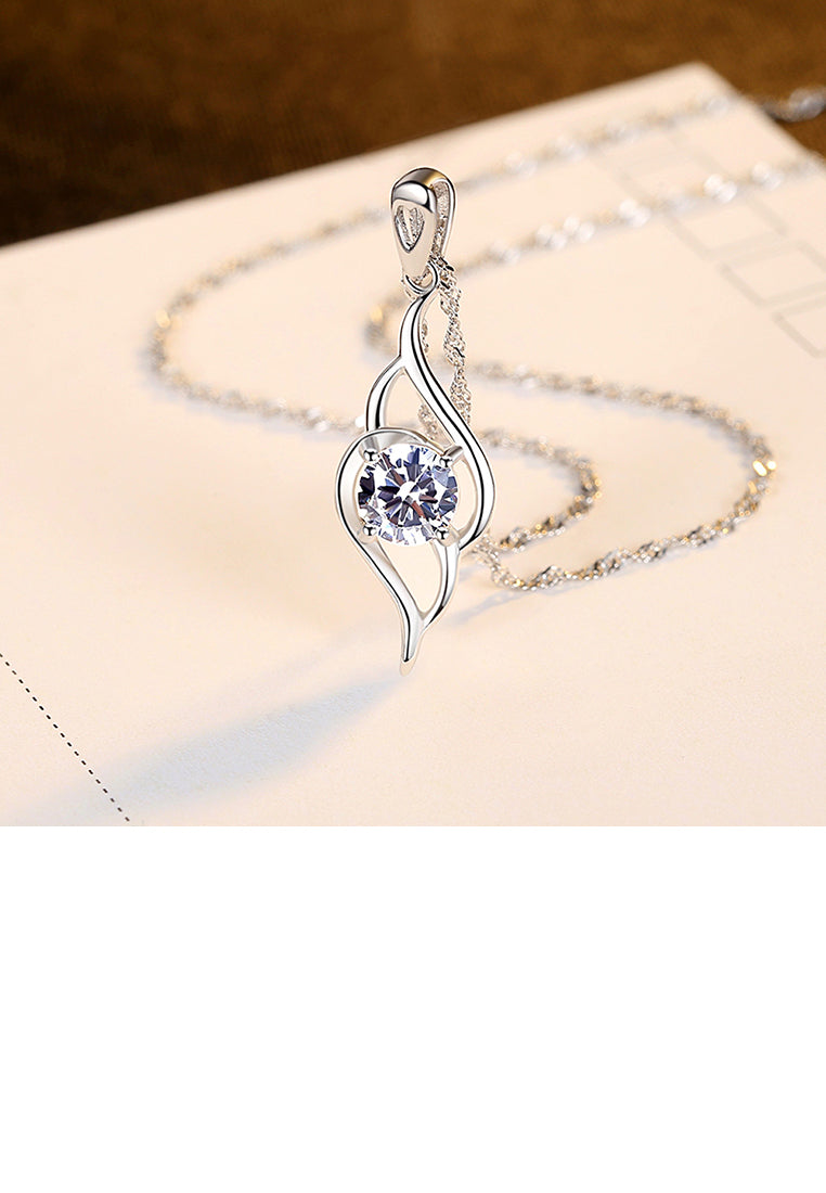 925 Sterling Silver Fashion and Elegant Water Drop-shaped Cubic Zirconia Pendant with Necklace - Luxurious Look