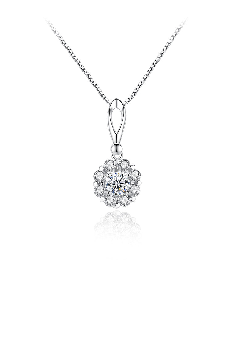 925 Sterling Silver Elegant and Brilliant Flower Pendant with Cubic Zirconia and Necklace - Luxurious Look