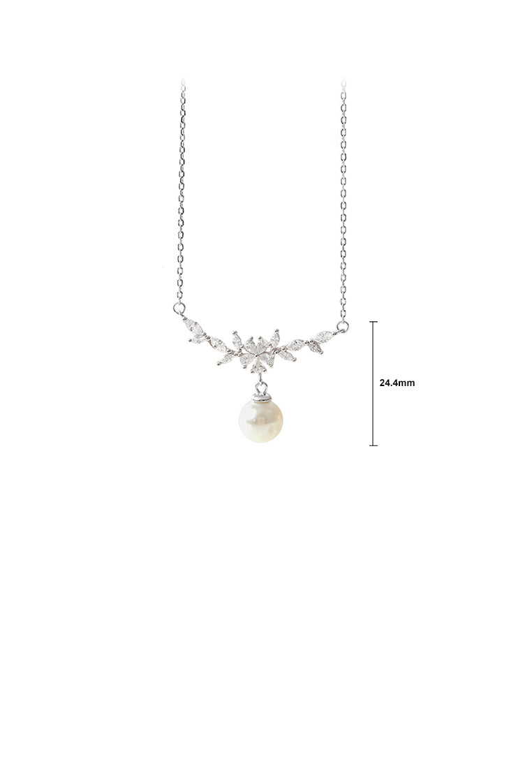 925 Sterling Silver Fashion Temperament Flower Imitation Pearl Pendant with Cubic Zirconia and Necklace - Luxurious Look