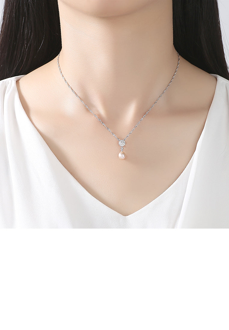 925 Sterling Silver Elegant and Brilliant Geometric Round Pink Freshwater Pearl Pendant with Cubic Zirconia and Necklace - Luxurious Look - Vibrant Color