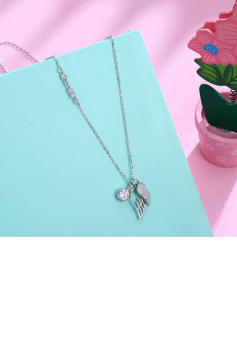 925 Sterling Silver Elegant Fashion Angel Wings Pendant Necklace with Austrian Element Crystal