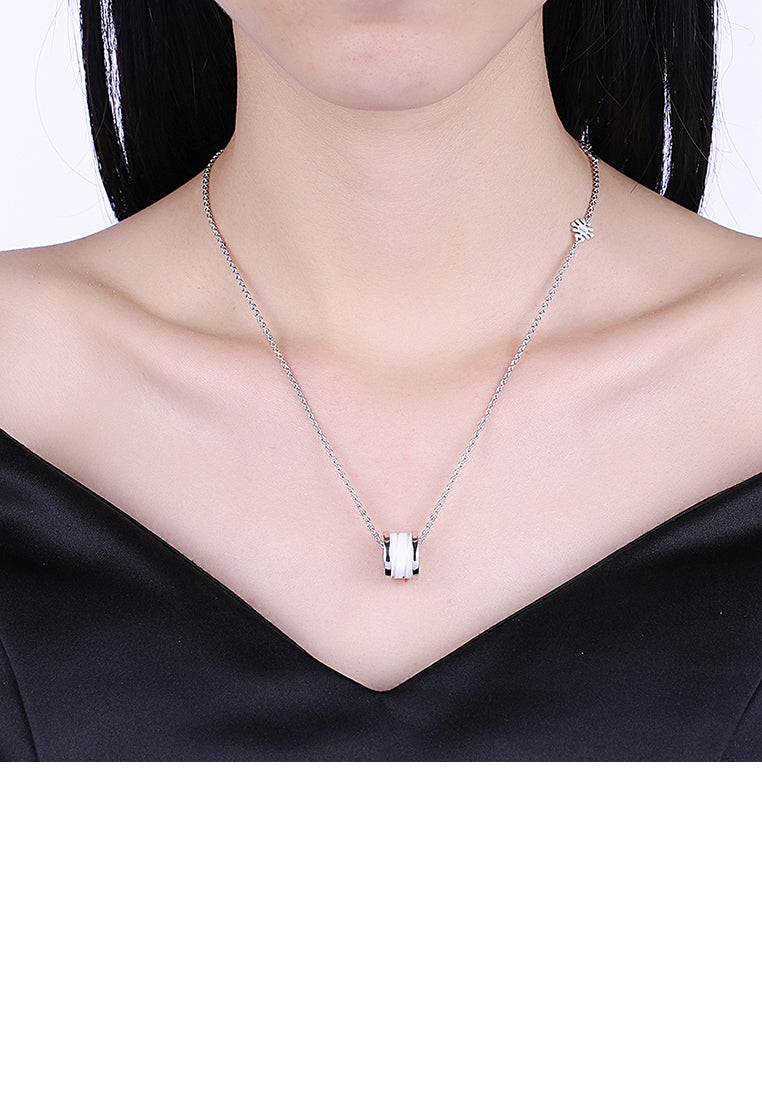 Simple 925 Sterling Silver Cylindrical Pendant Necklace