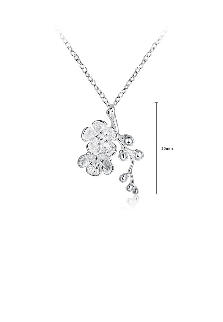 Stylish Elegant Plum Pendant with Necklace