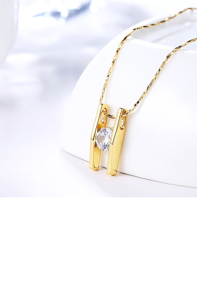 Simple Plated Gold Geometric Pendant with Cubic Zircon and Necklace