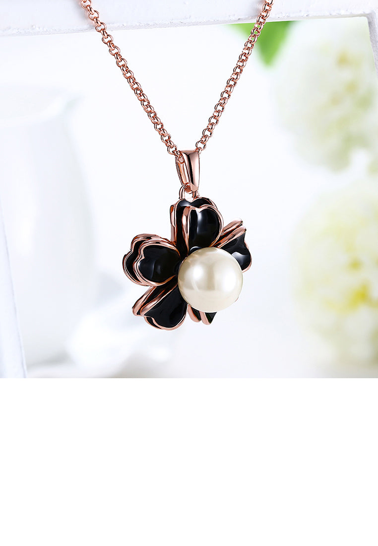 Elegant Plated Rose Gold Flower Pendant with Pearl and Necklace - Luxurious Look