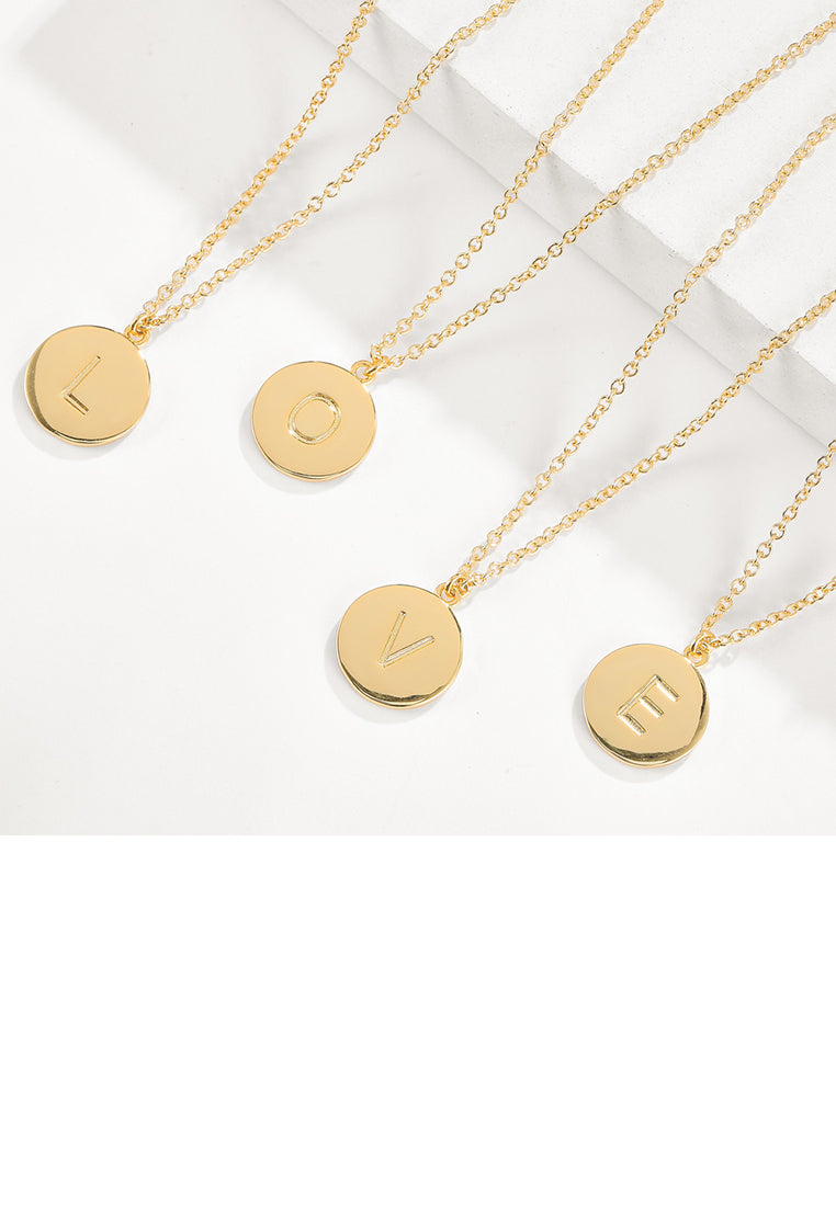 Fashion Simple Plated Gold Letter Q Round Pendant with Necklace