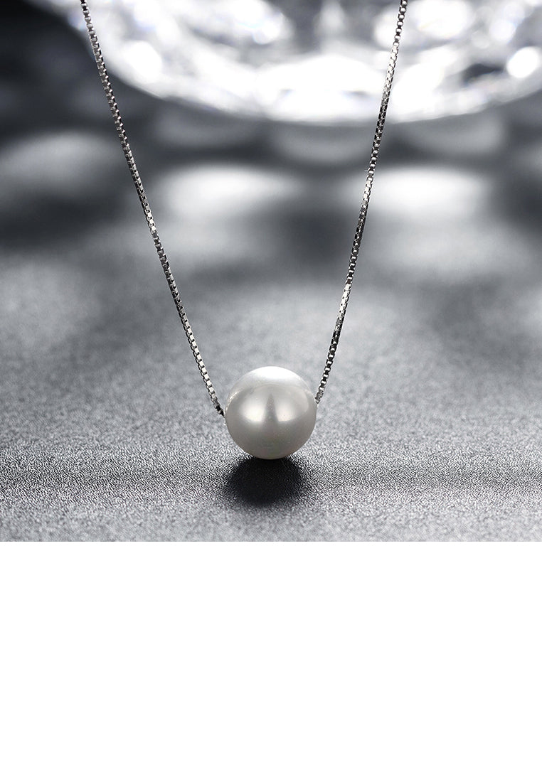 Simple 925 Sterling Silver Pearl Pendant Necklace - Luxurious Look