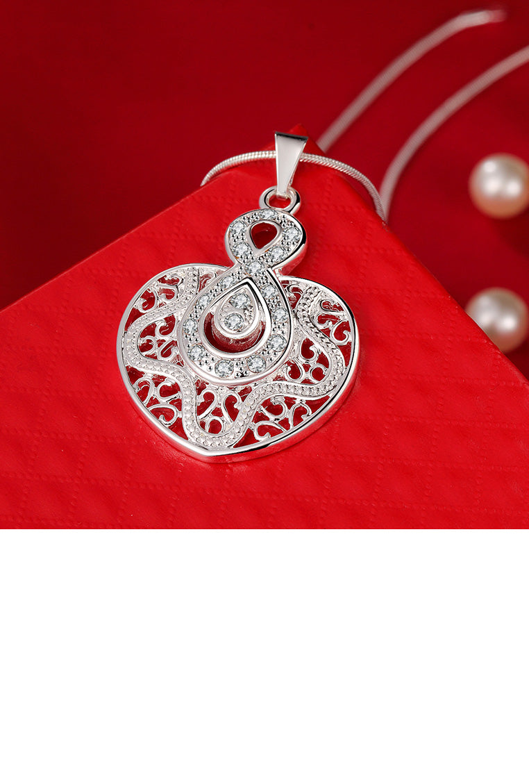 Elegant Hollow Heart Pendant with Austrian Element Crystal and Necklace