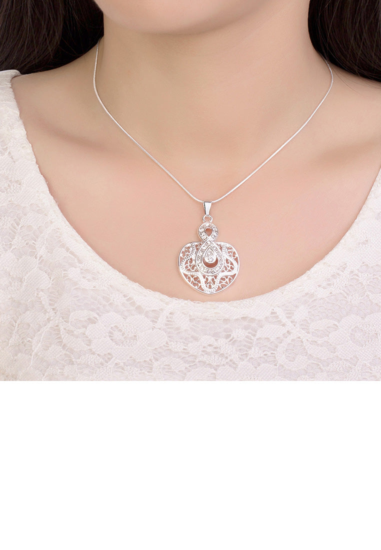 Elegant Hollow Heart Pendant with Austrian Element Crystal and Necklace