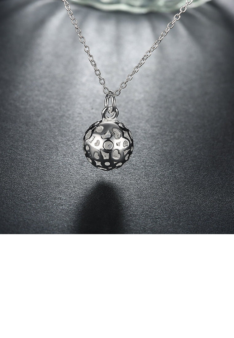 Simple and Fashion Hollow Sphere Pendant with Necklace