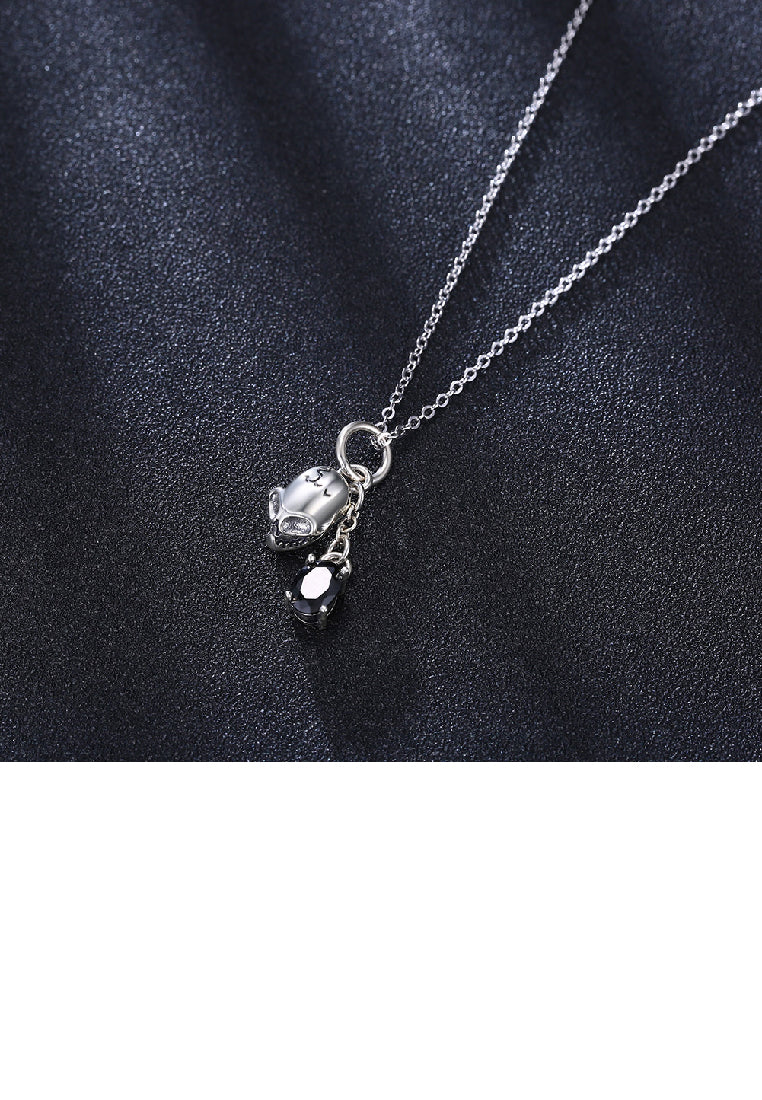 925 Sterling Silver Retro Fashion Skull Pendant Necklace with Cubic Zircon