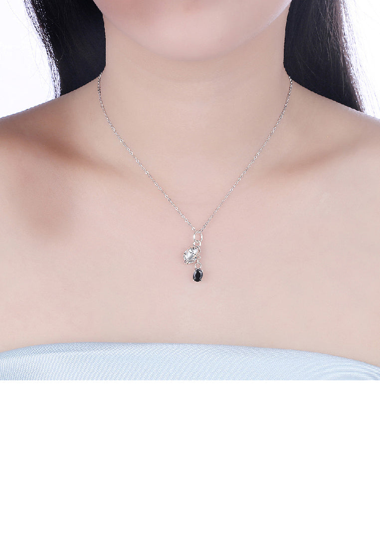 925 Sterling Silver Retro Fashion Skull Pendant Necklace with Cubic Zircon