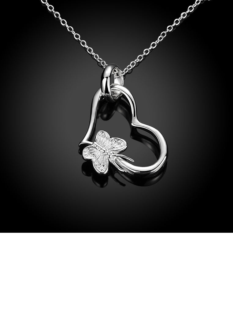 Simple Butterfly Heart Pendant with Necklace