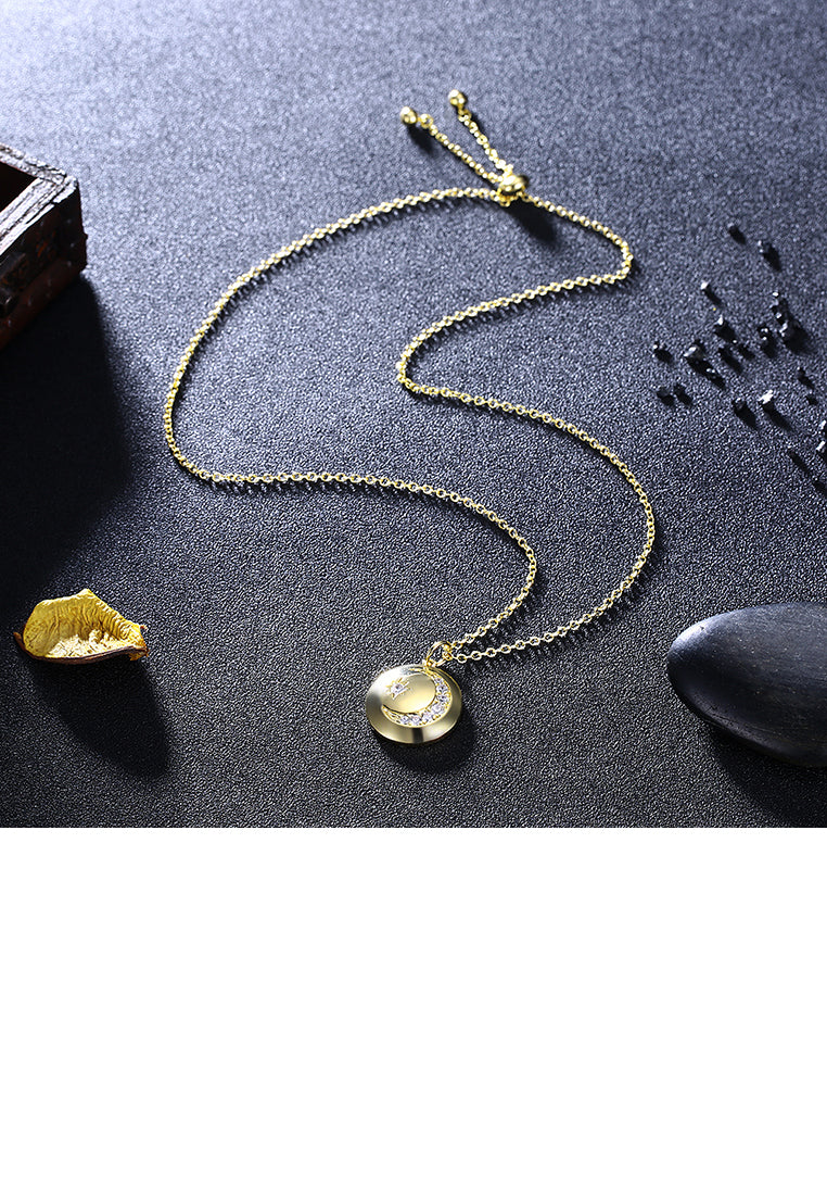 Fashion Plated Gold Star Moon Circular Pendant with Austrian Element Crystal and Necklace