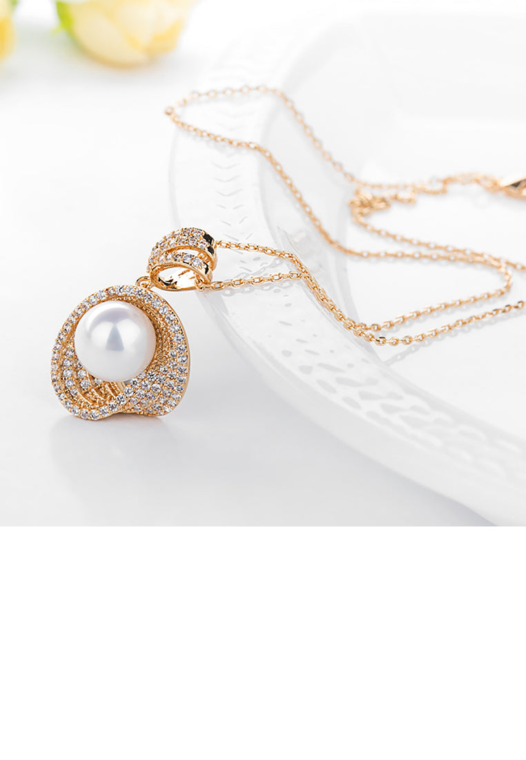 Elegant Temperament Plated Gold Geometric Imitation Pearl Pendant with Cubic Zirconia and Necklace - Luxurious Look