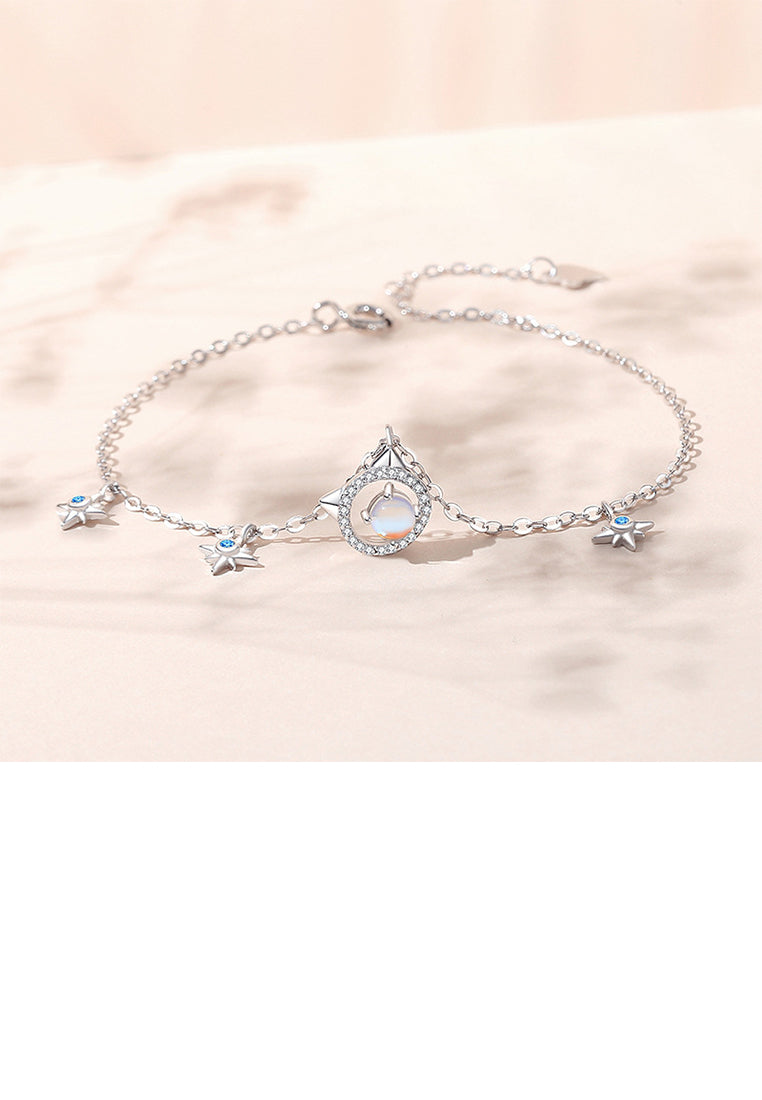 925 Sterling Silver Simple Cute Cat Moonstone Bracelet with Cubic Zirconia - Luxurious Look