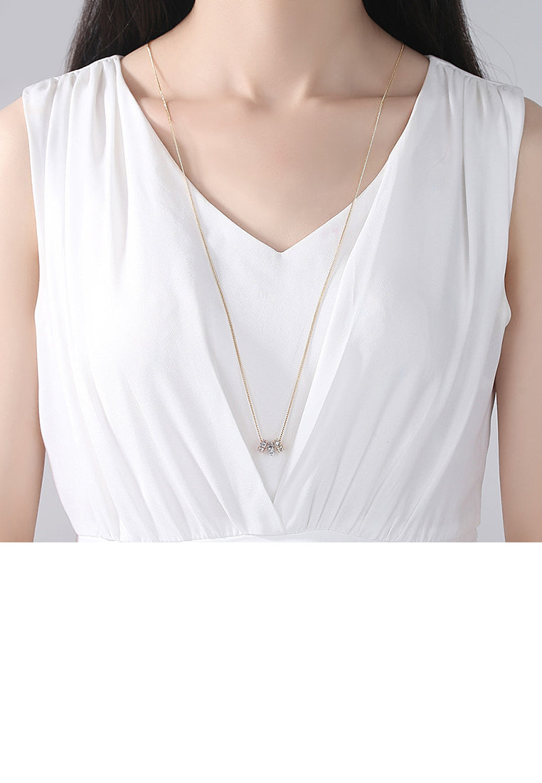 Simple Temperament Plated Gold Geometric Circle Cubic Zirconia Pendant with Long Necklace - Luxurious Look