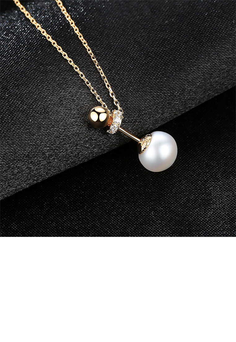 925 Sterling Silver Plated Gold Simple Fashion Geometric Round White Freshwater Pearl Pendant with Cubic Zircon and Necklace - Luxurious Look