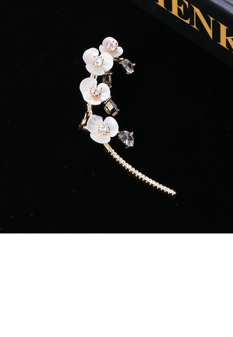 Simple and Fashion Plated Gold Flower Shell Brooch with Cubic Zirconia - Luxurious Look
