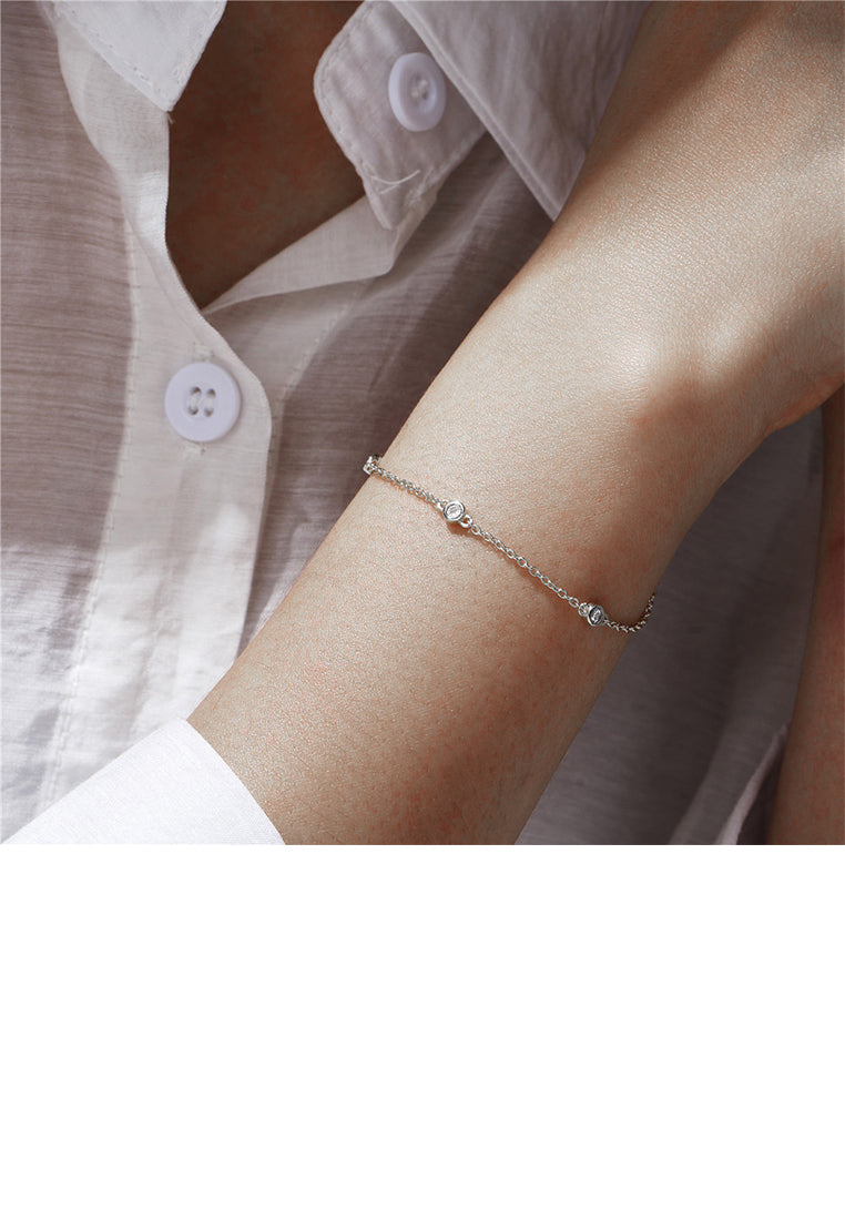 925 Sterling Silver Simple Fashion Geometric Ball Bracelet with Cubic Zirconia - Luxurious Look