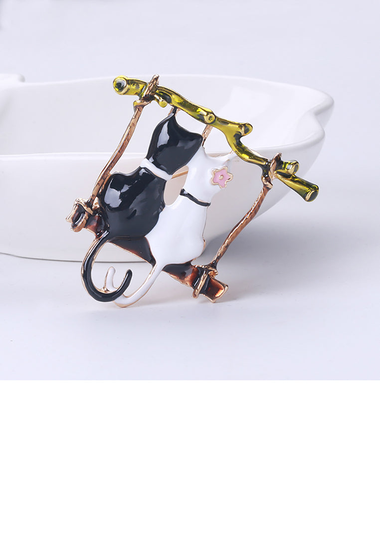 Fashion and Lovely Plated Gold Enamel Black and White Double Cat Brooch
