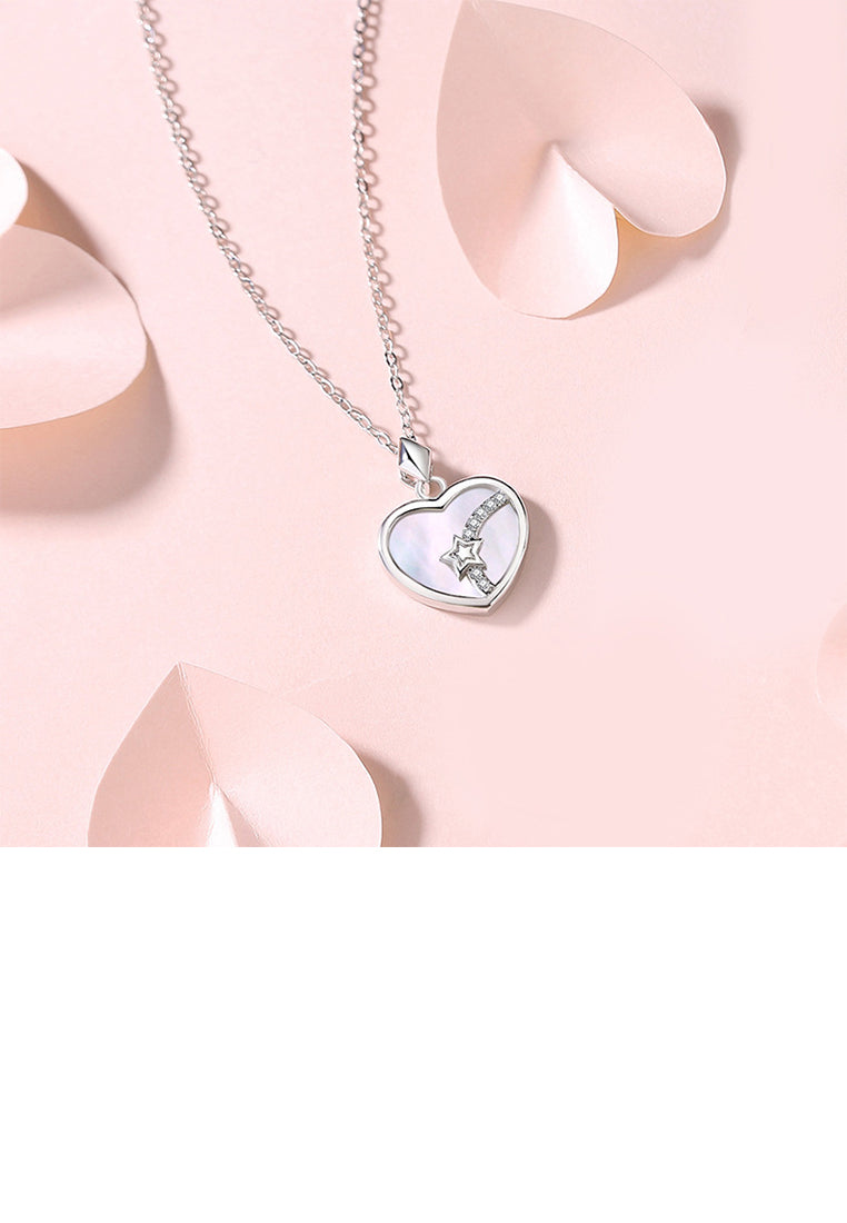 925 Sterling Silver Simple Romantic Star Heart-shaped Mother-of-pearl Pendant with Cubic Zirconia and Necklace - Luxurious Look