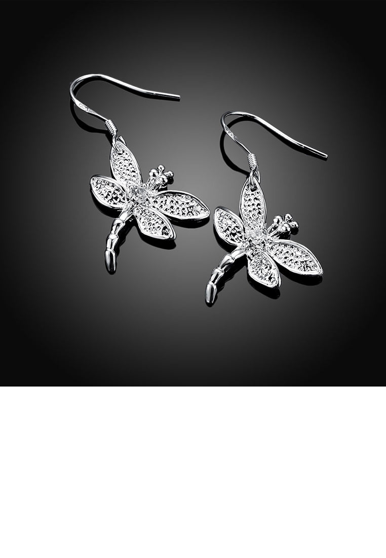 Simple Dragonfly Earrings with Austrian Element Crystal