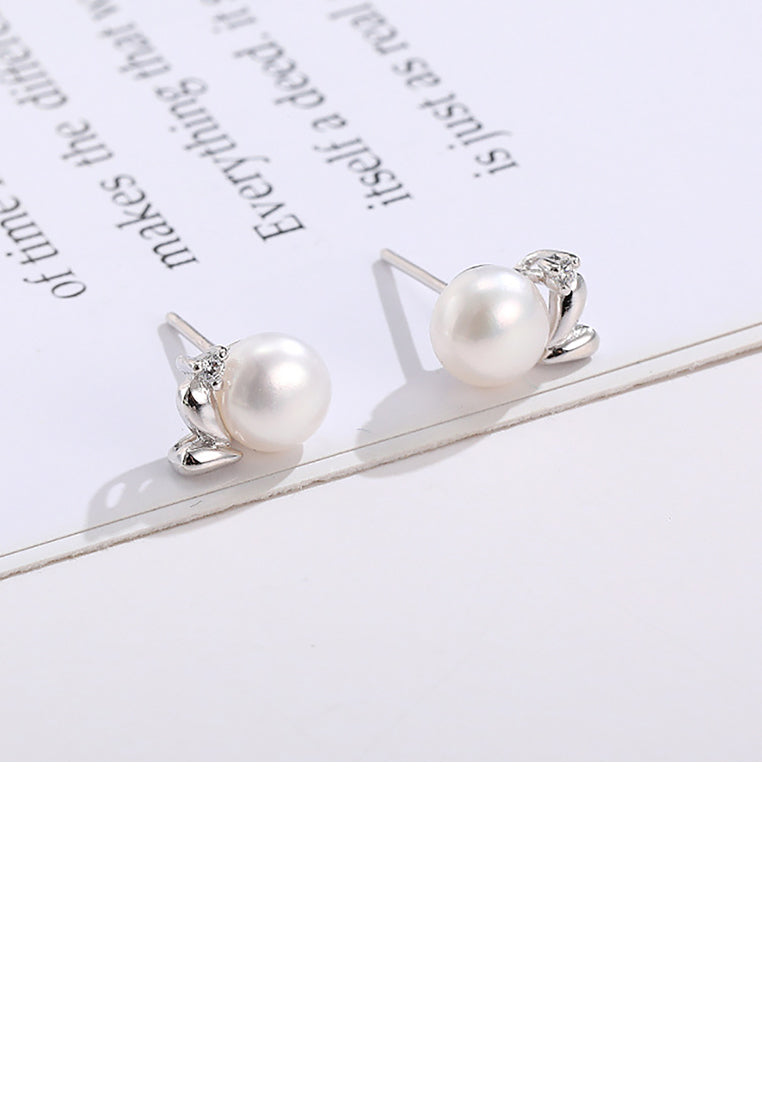 925 Sterling Silver Simple Fashion Geometric Freshwater Pearl Stud Earrings - Luxurious Look