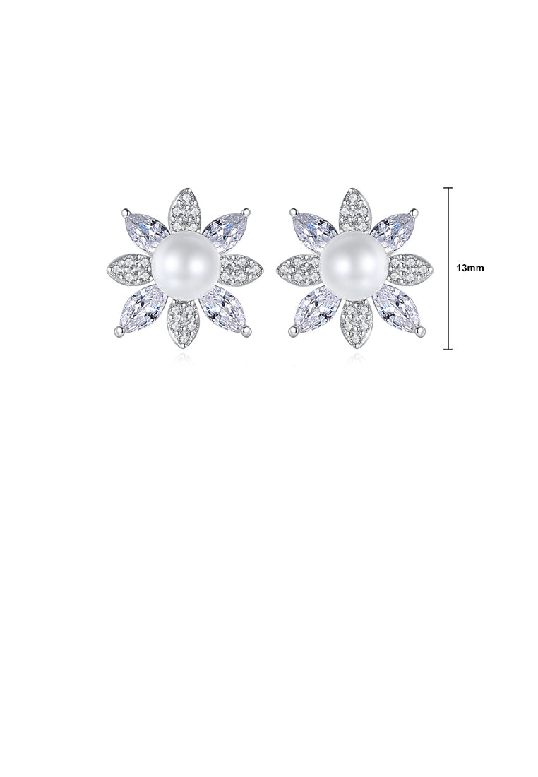 Fashion and Elegant Flower Imitation Pearl Stud Earrings with Cubic Zirconia - Luxurious Look