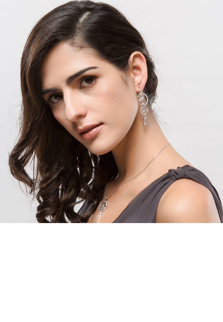 Fashion Simple Star Moon Tassel Earrings with Cubic Zirconia - Luxurious Look