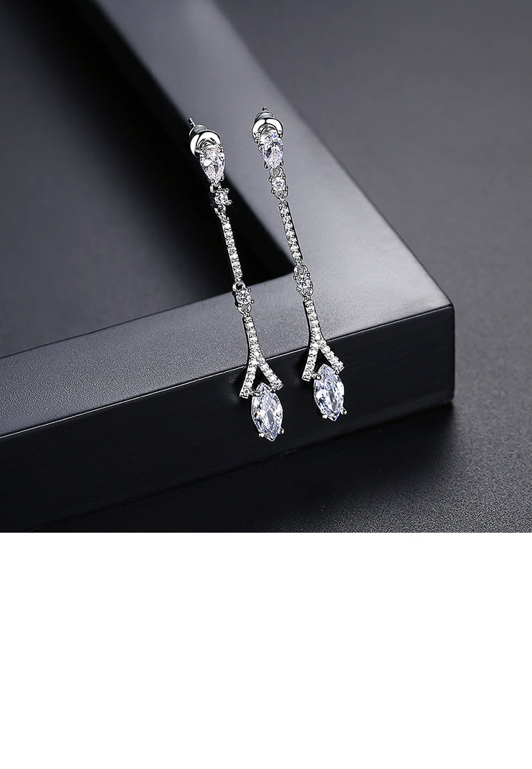 Fashion Geometric Tassel Earrings with Cubic Zirconia - Luxurious Look