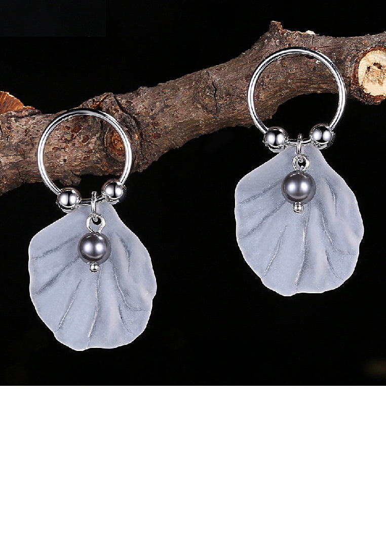 925 Sterling Silver Elegant Fashion Romantic Shell Black Lmitation Pearl Earrings - Luxurious Look