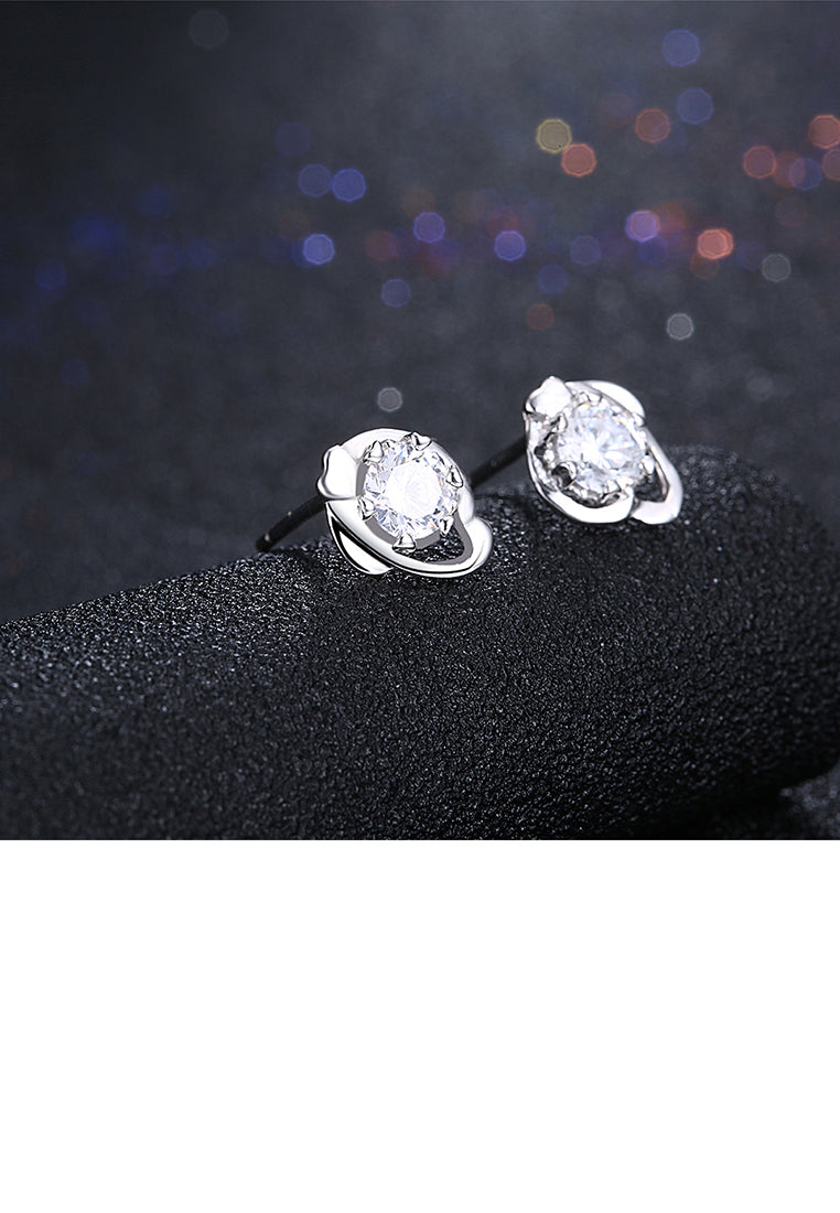 925 Sterling Silver Simple Elegant Exquisite Heart Shape Earrings and Ear Studs with Cubic Zircon