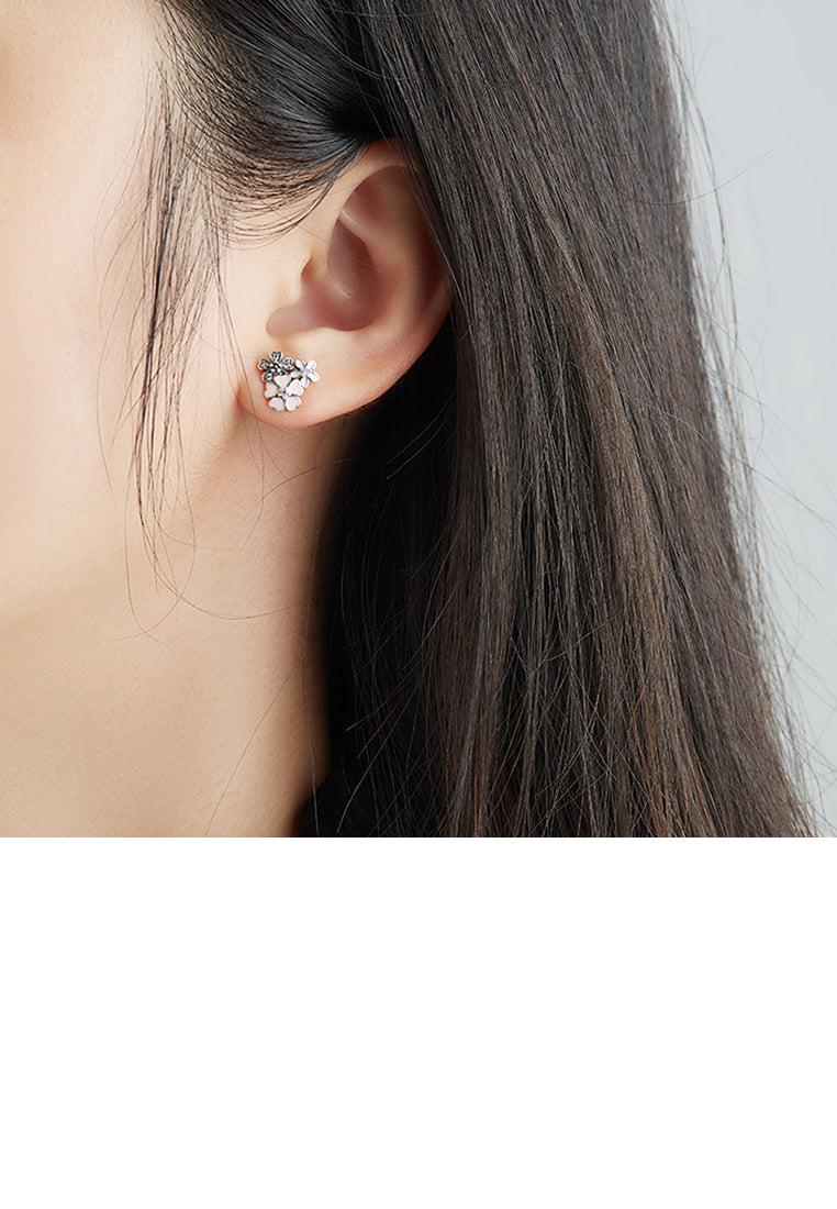925 Sterling Silver Elegant Fashion Flower Stud Earrings with Cubic Zirconia - Luxurious Look