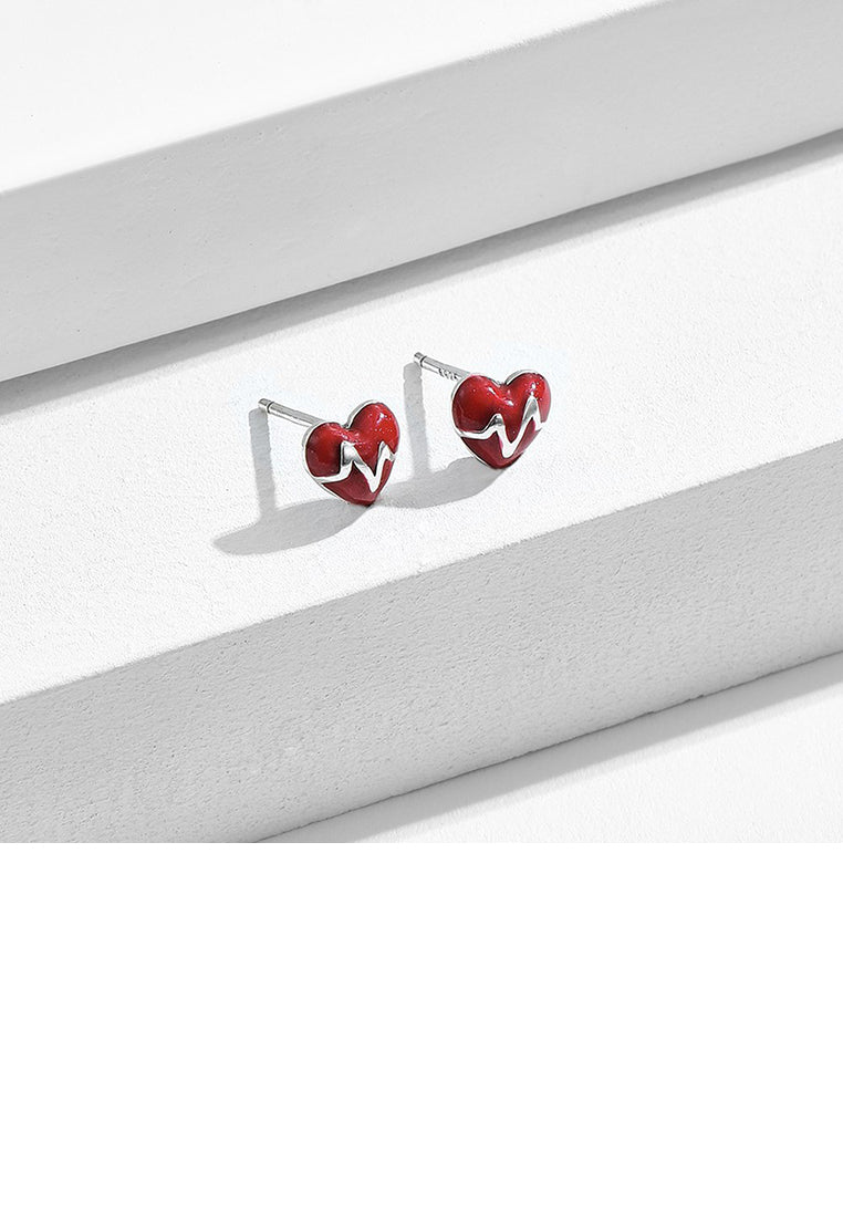 925 Sterling Silver Simple Romantic Red Heart-shaped Stud Earrings - Vibrant Color