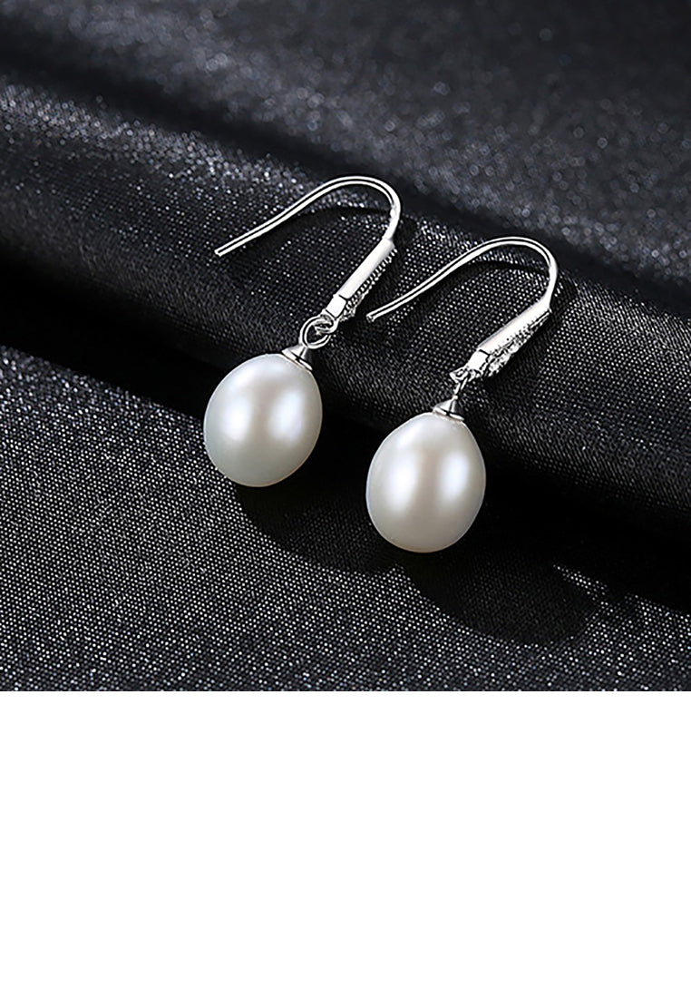 925 Sterling Silver Elegant and Fashion White Freshwater Pearl Earrings with Cubic Zirconia - Luxurious Look