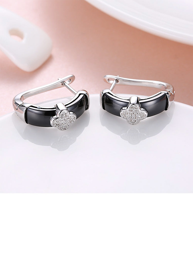 925 Sterling Silver Elegant Four-leafed Clover Black Ceramic Stud Earrings with Cubic Zircon