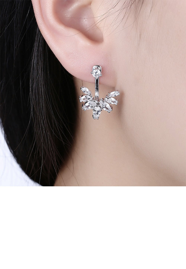 925 Sterling Silver Elegant Fashion Flower Cubic Zirconia Stud Earrings - Luxurious Look