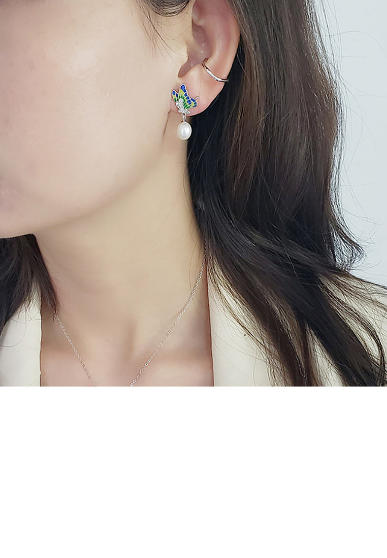 925 Sterling Silver Fashion Elegant Butterfly Freshwater Pearl Stud Earrings - Luxurious Look