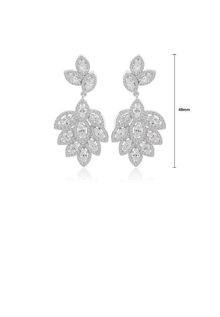 Fashion Elegant Leaf Cubic Zirconia Earrings - Luxurious Look